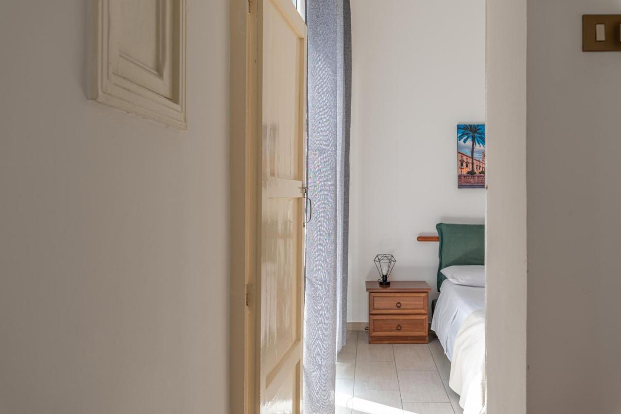 I Mori-Holiday Apartment Palermo Exteriér fotografie